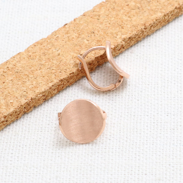 Curved Circle Huggie Earrings