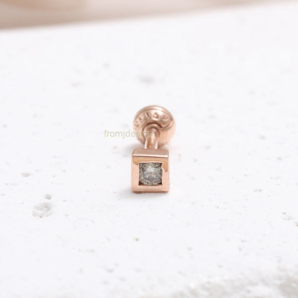 Cognac Diamond Tiny Cube Piercing