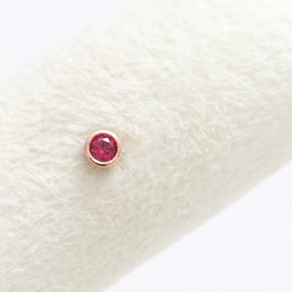 0.03ct Ruby Bezel Internally Labret