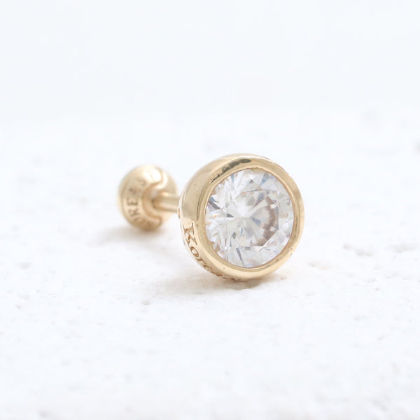 0.5ct Moissanite Bezel Piercing