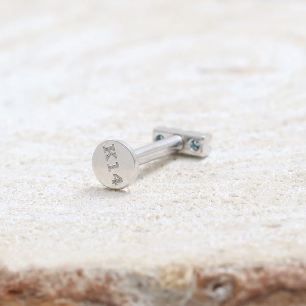 Blue Diamond Short Stick Labret