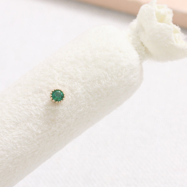 0.07ct Emerald Multi Prongs Piercing