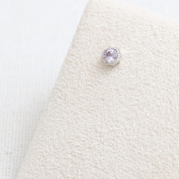 0.1ct Lavender Sapphire Octagon Piercing