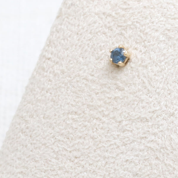 0.03ct Blue Sapphire 5 Prongs Piercing