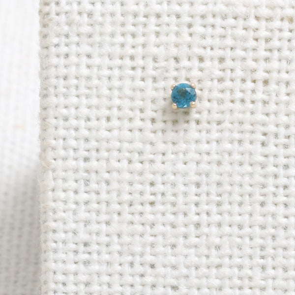 0.03ct London Blue Topaz 4 Prongs Labret