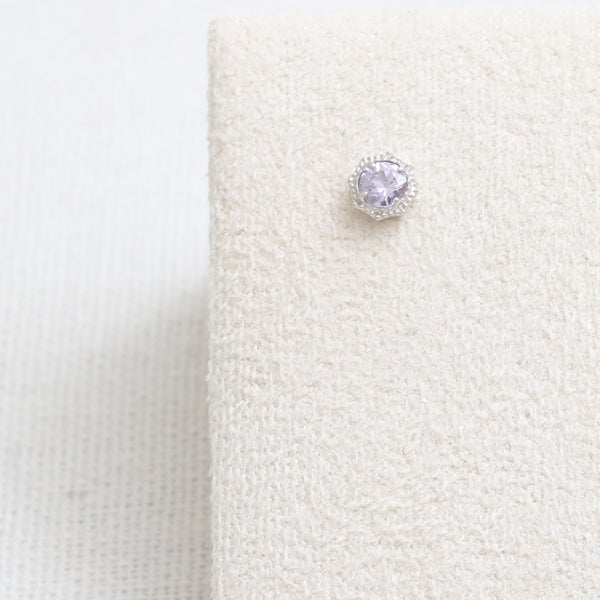 0.1ct Lavender Sapphire Octagon Piercing