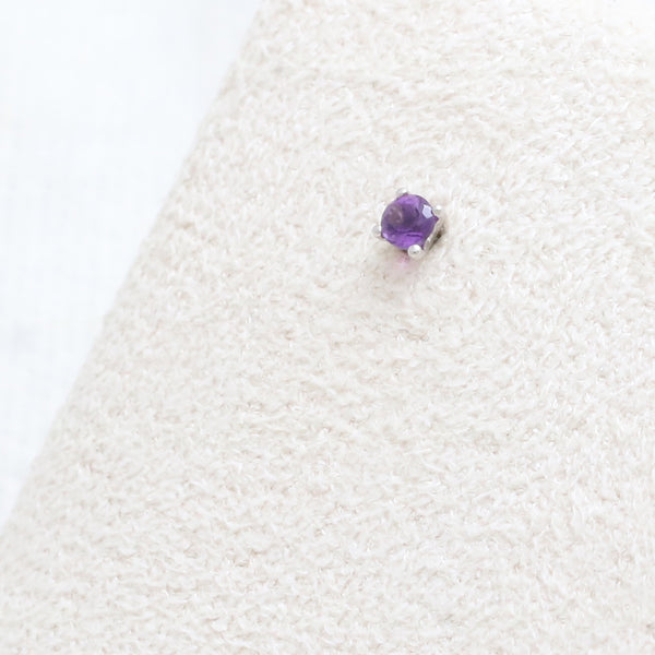 0.03ct Amethyst 4 Prongs Labret