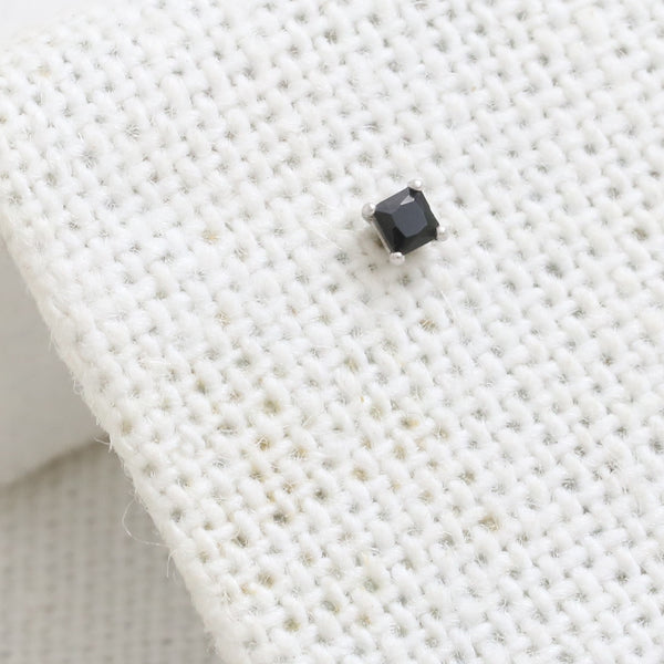 Princess Cut Black CZ Prongs Labret