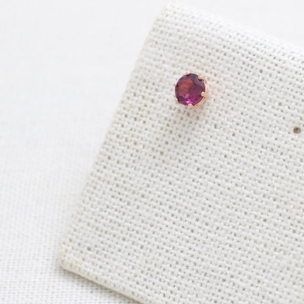 0.5ct Rhodolite Garnet 6 Prongs Labret