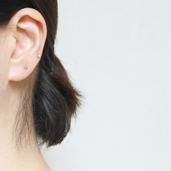 Tiny Opal 3 Prongs Ear Piercing